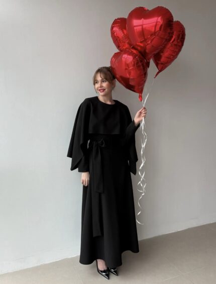 Pelerinli Elbise- Siyah